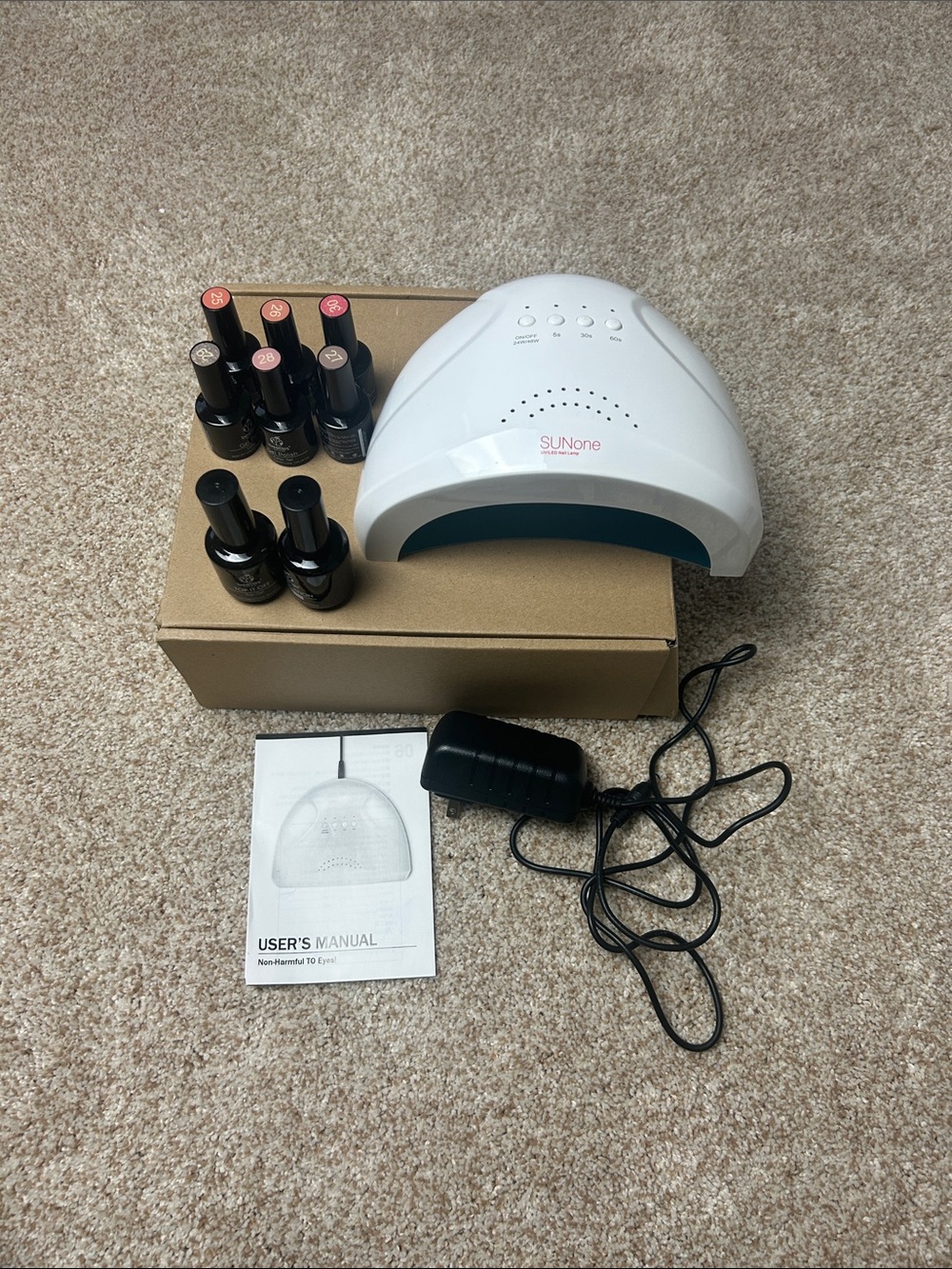 SUNONE White LED UV Nail Lamp with Assorted Gel Nail Polishes